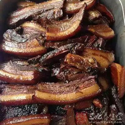 若只吃肉而其它食物吃的非常少的话，小孩并不会变胖