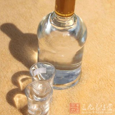 煙酒不沾，辛辣不吃