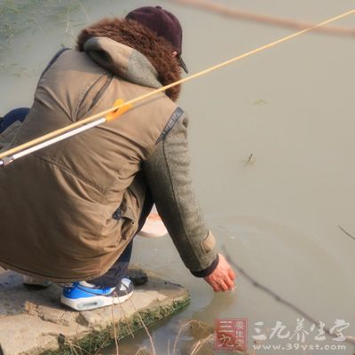 釣魚(yú)可放松心情