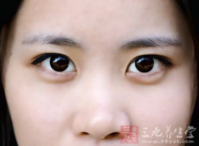 多继发于急性鼻炎、急性鼻窦炎