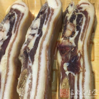 臘肉吃多對(duì)身體傷害極大