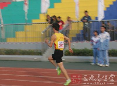 不爱运动的人,肌肉虚弱 不爱运动的人,肌肉虚弱