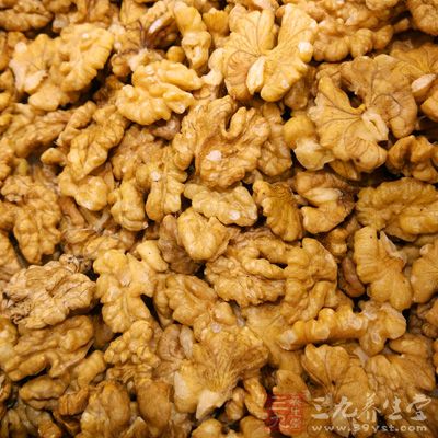 可進(jìn)食含鋅較多的食物如動(dòng)物肝臟、海產(chǎn)品、核桃