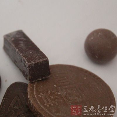 高糖食品(如巧克力等)，反使食欲下降