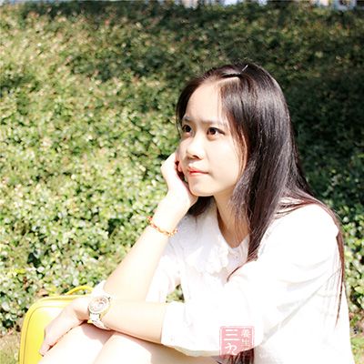 到室外散步,到附近公园遛遛 到室外散步,到附近公园遛遛