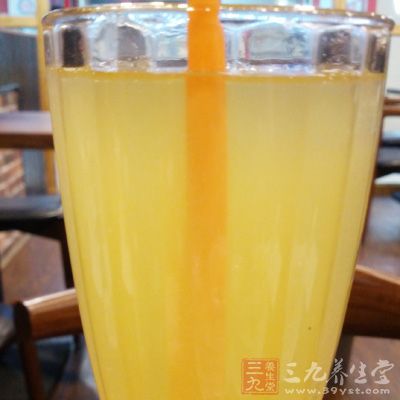 經(jīng)常喝飲料對身體危害很大