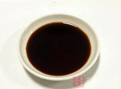 生吃酱油会诱发肝癌 生吃酱油会诱发肝癌