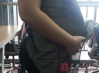 孕妇慎服，儿童、哺乳期妇女、年老体弱者应在医师指导下服用