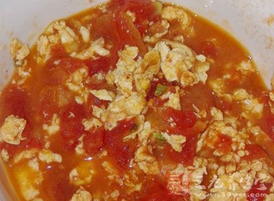 番茄红素具有特别的抗氧化能力,能清除自由基 番茄红素具有特别的抗氧化能力,能清除自由基