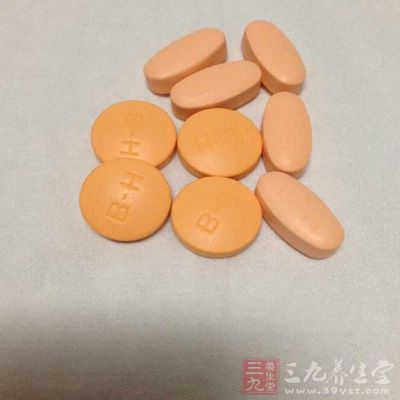 维生素B，可以供给肝脏所需营养物质