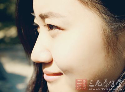 女人会有口甜感觉