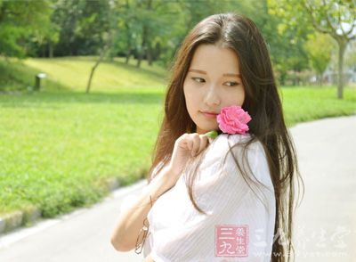 人在高温状态下，身体的新陈代谢会显著加快