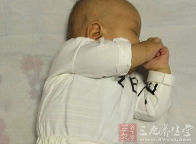 消毒隔离,首先应将患儿与健康儿隔离 消毒隔离,首先应将患儿与健康儿隔离