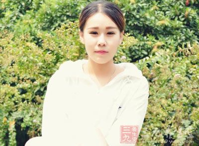 在人体生物钟影响之下,肌肤在24中也会表现出不同的状态 在人体生物钟影响之下,肌肤在24中也会表现出不同的状态