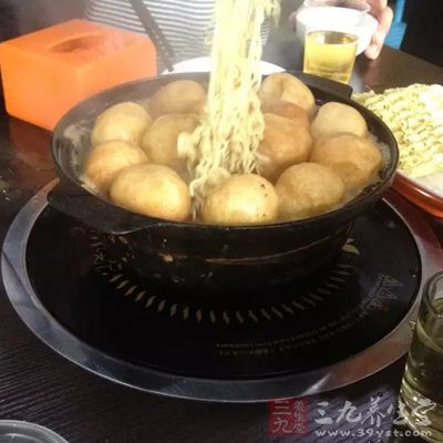 长时间吃太烫食物导致食管癌