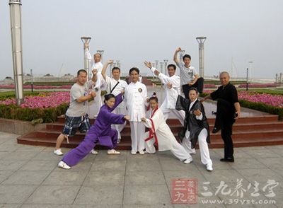 太极拳运动是中医养生学中运动养生的重要组成部分