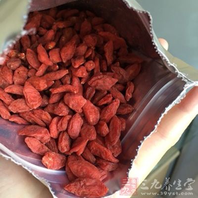 枸杞子是非常安全的食物,里面不含任何毒素 枸杞子是非常安全的食物,里面不含任何毒素