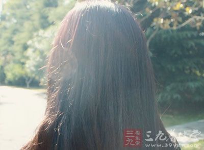 帮助女性进行美容同时滋养肌肤