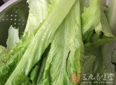 生菜鈣、鐵、磷的含量也較高