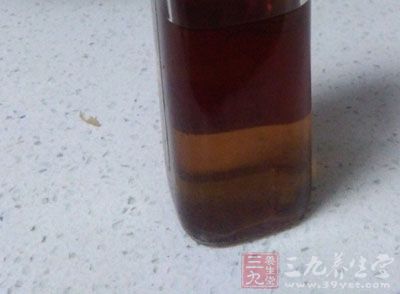 　杜仲骨碎补酒很好的一种养生酒