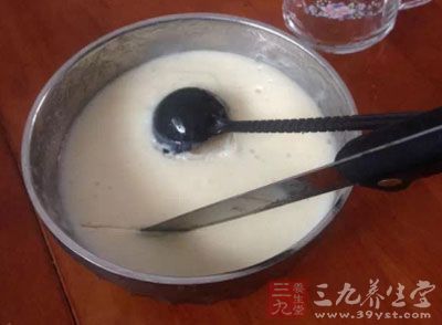 如果你在食用油条时，佐以豆浆，那么就在无意中保护了自己