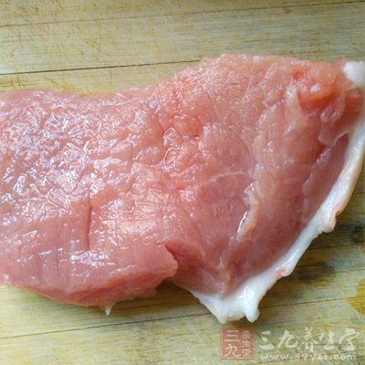 剩饭、粥、乳制品、肉类、蛋类等