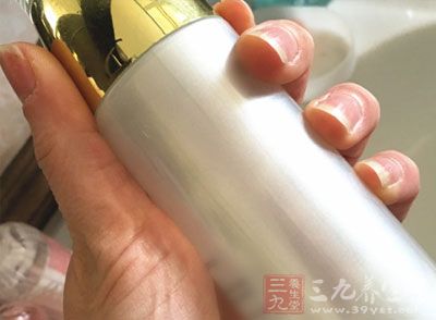 潤膚spa 幫你養(yǎng)出美人肌