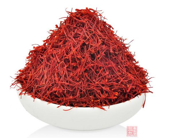 在感冒期间用红花和艾草泡脚,还能起到一定的治疗作用 在感冒期间用红花和艾草泡脚,还能起到一定的治疗作用