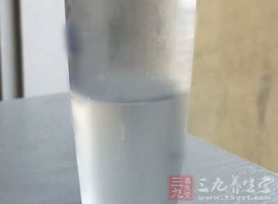 中国男性因背负着沉重的家庭及工作压力