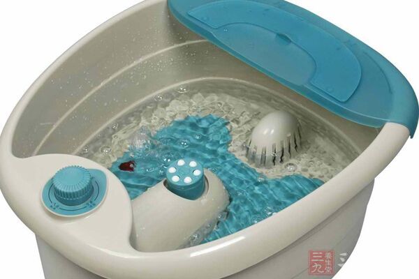 洗时盆内可正面朝上冲洗,不可翻转冲洗 洗时盆内可正面朝上冲洗,不可翻转冲洗