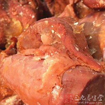 其次，它具有補(bǔ)腎的功效