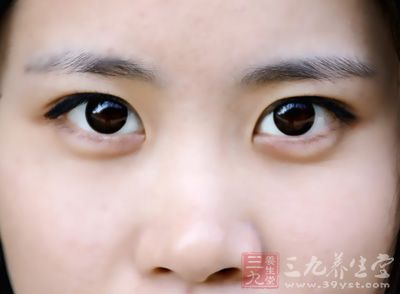 眼袋对容貌有较大的影响 眼袋对容貌有较大的影响