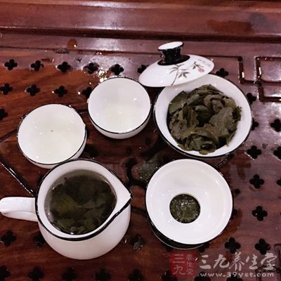 金银花橄榄茶