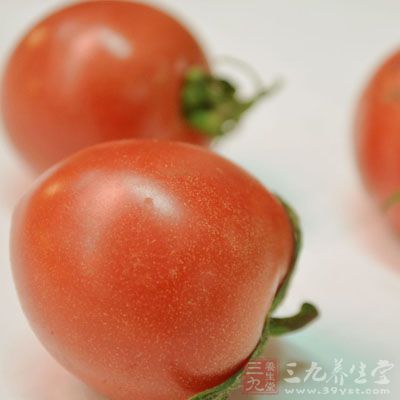 也知道应该多吃富含维生素C、维生素E的食物