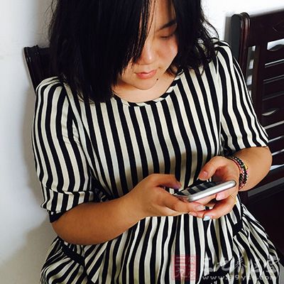 尽量少用手机 尽量少用手机