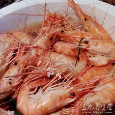 虾富含有极其丰富的蛋白质、脂类、矿物质等营养物质 虾富含有极其丰富的蛋白质、脂类、矿物质等营养物质