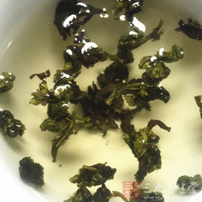 “铁观音”既是茶名，又是茶树品种名