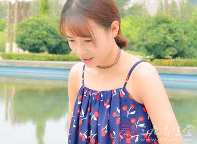 你饱受痛经困扰