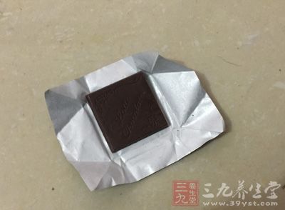 吃巧克力是不错的孕妇饮食，可以调节情绪，可以产生快感