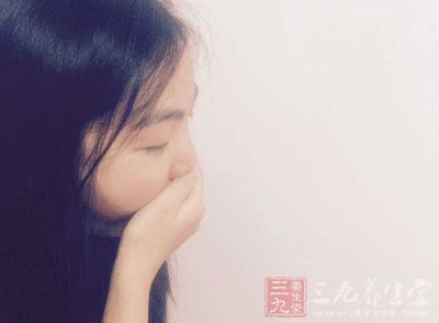 睡眠不足或晚睡