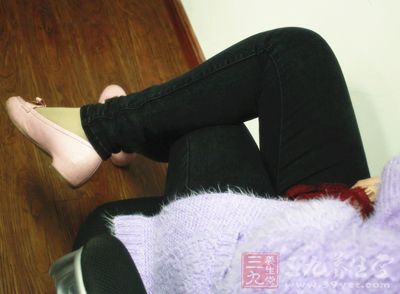 上身穿冬装下身露脚踝 上身穿冬装下身露脚踝