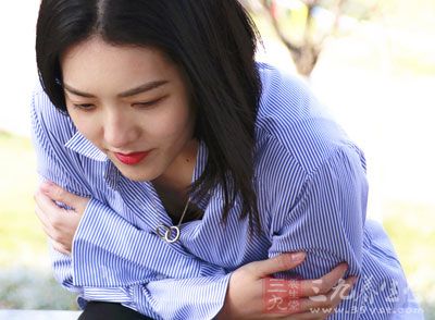 揉小腹，有助健脾胃