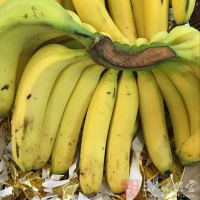 香蕉，古称甘蕉。其肉质软糯，香甜可口