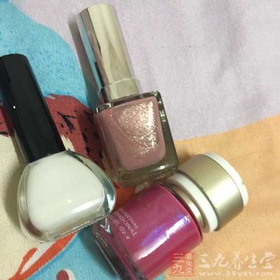 能形成均匀的涂膜 能形成均匀的涂膜