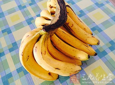 这个时候可以适量的多吃一些香蕉 这个时候可以适量的多吃一些香蕉