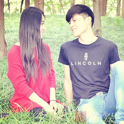 接吻时越有激情