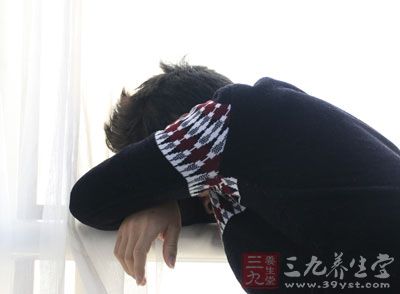 這一類人就相對比較麻煩，主要表現(xiàn)為乏力、困倦