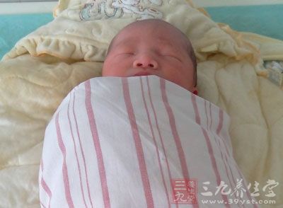 原发性肠套叠多发生于婴幼儿，继发性肠套叠则多见于成人