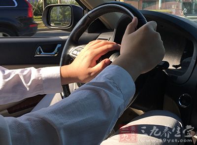 对于车用香水的挑选,首先要从包装下手 对于车用香水的挑选,首先要从包装下手