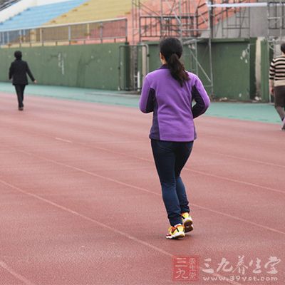 中长跑训练方法 三种方法教你学会跑步(2)
